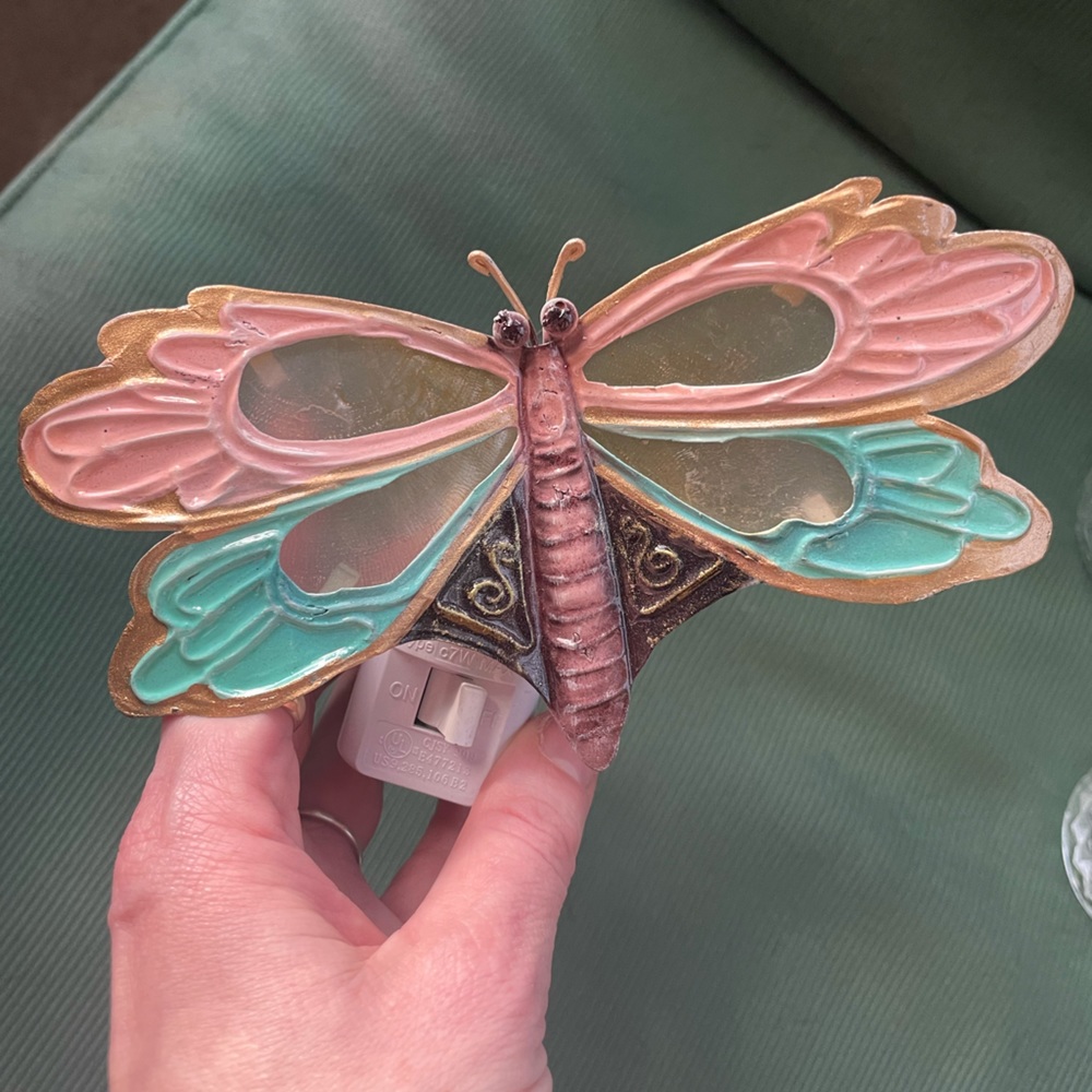 NWOT Dragonfly Night Light - Picture 3 of 7